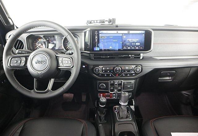 2025 Jeep Wrangler Rubicon X photo 17
