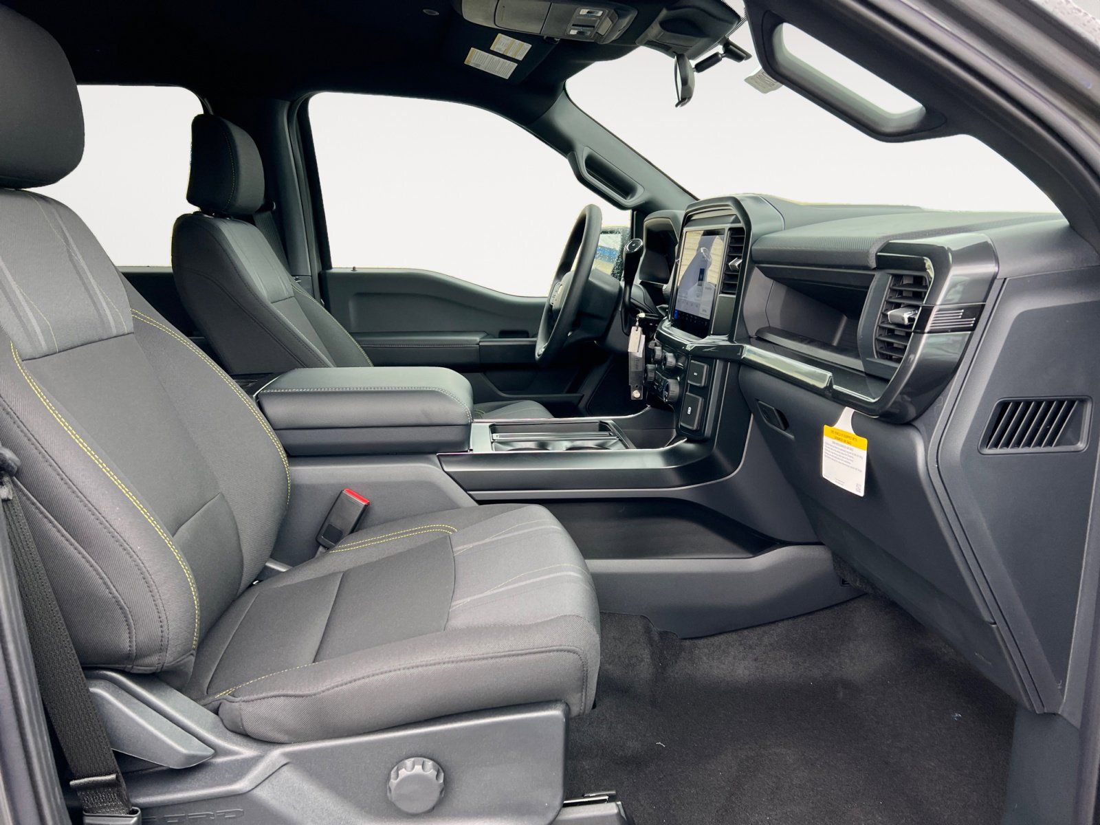 2025 Ford F-150 STX photo 16