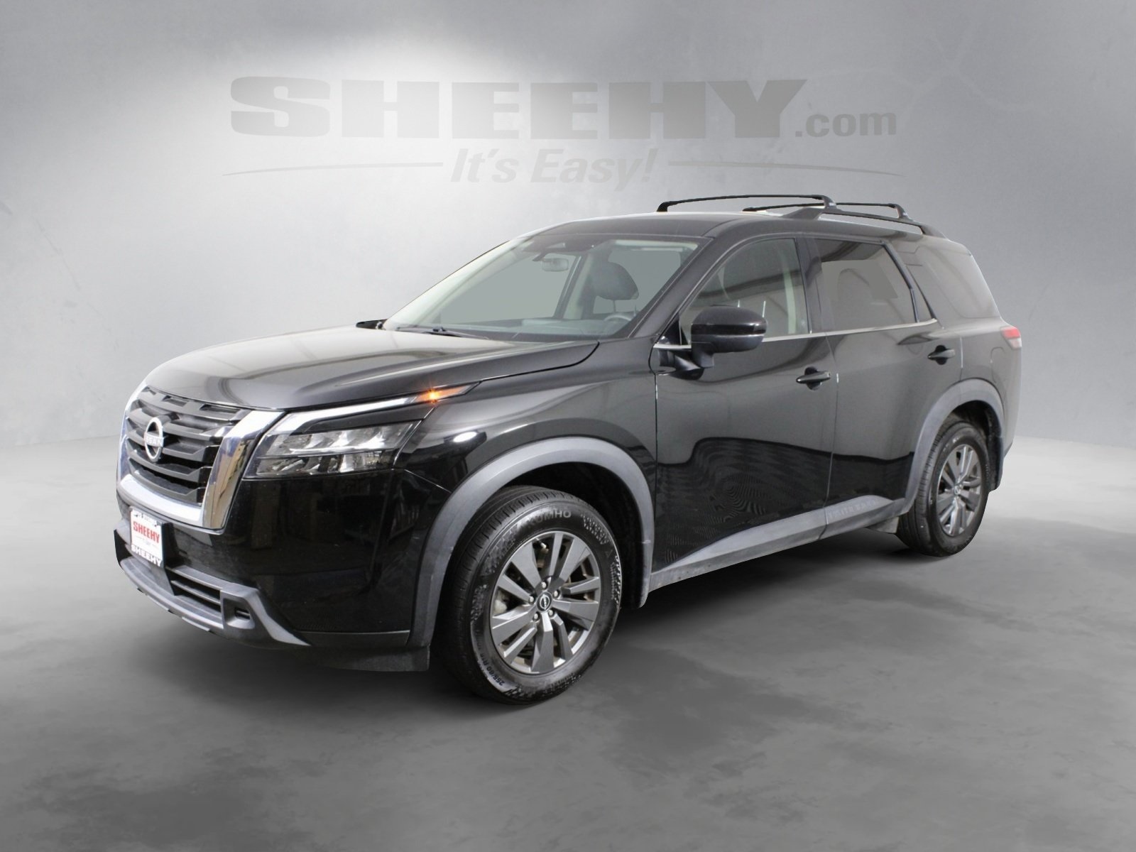 2024 Nissan Pathfinder SV photo 3