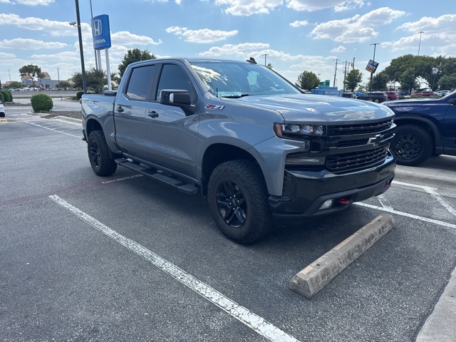 2019 Chevrolet Silverado 1500 LT Trail Boss photo 3