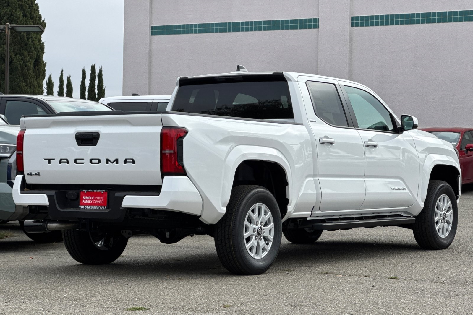 2025 Toyota Tacoma SR5 4x4 Double Cab photo 3