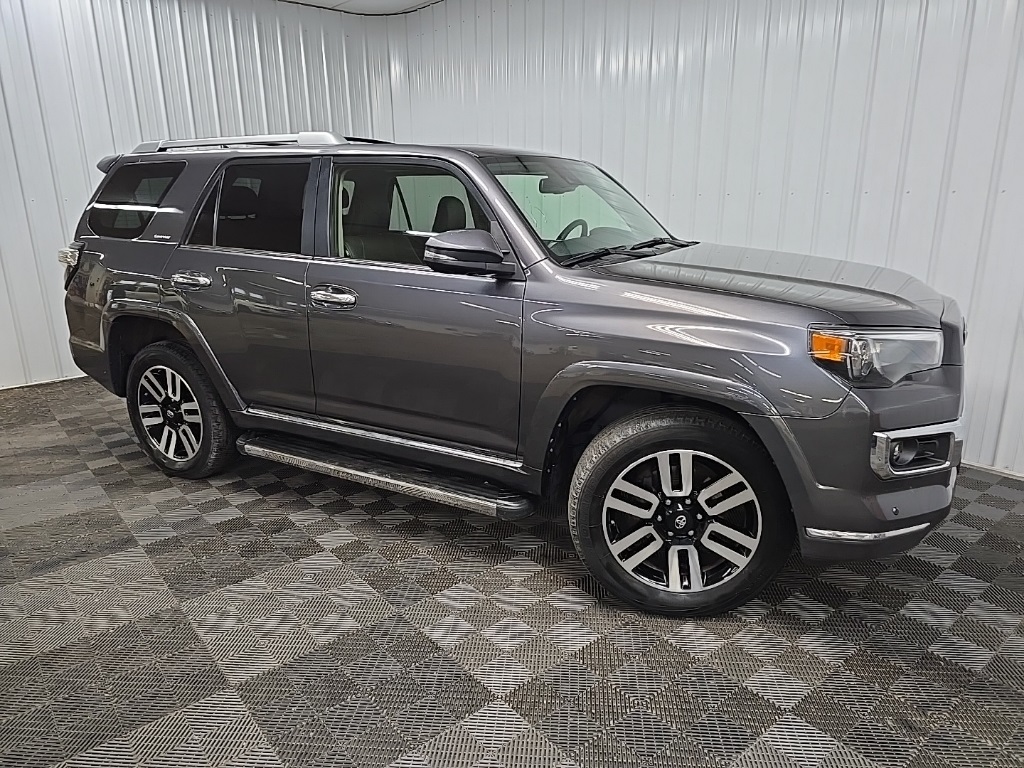 2021 Toyota 4Runner Limited's photo