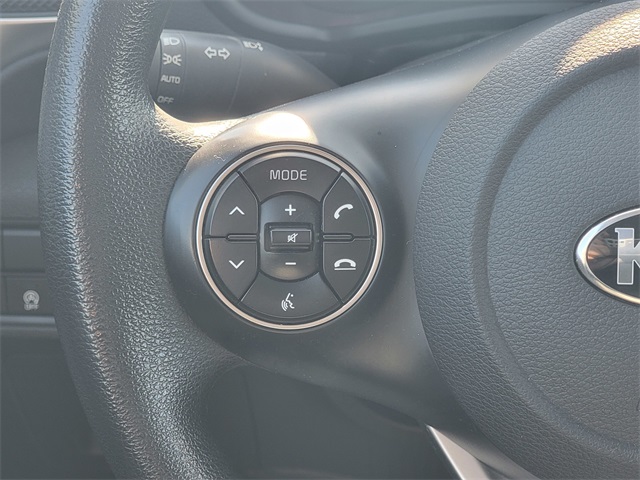 2020 Kia Soul S photo 26