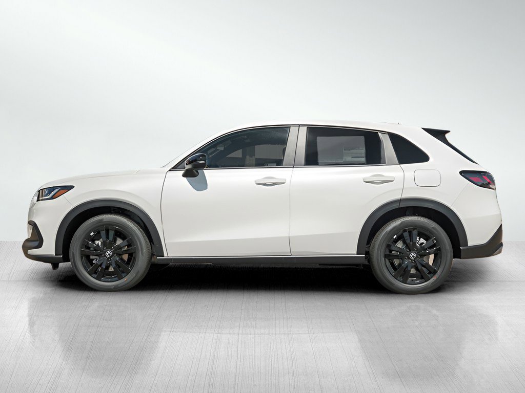 2026 Honda HR-V Sport photo 2