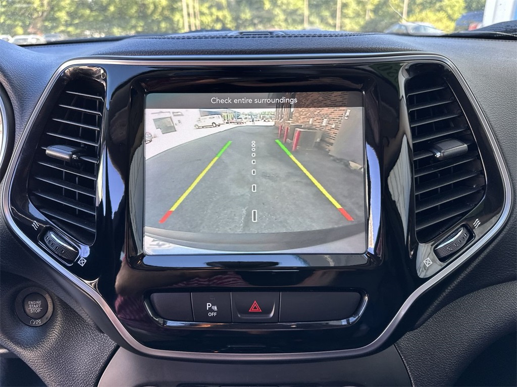 2020 Jeep Cherokee Limited photo 2