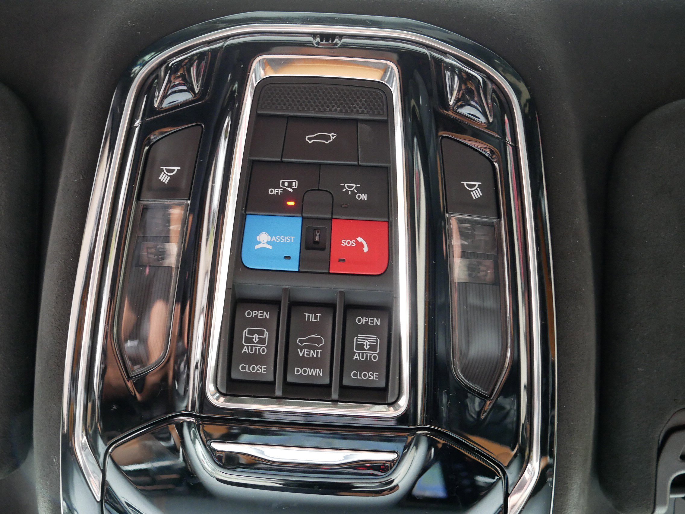 2024 Jeep Grand Wagoneer L III photo 33