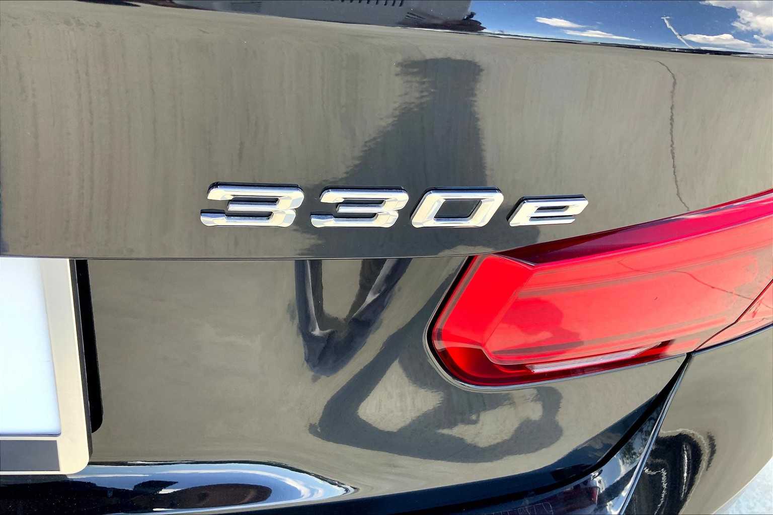 2025 Bmw 330i photo 9