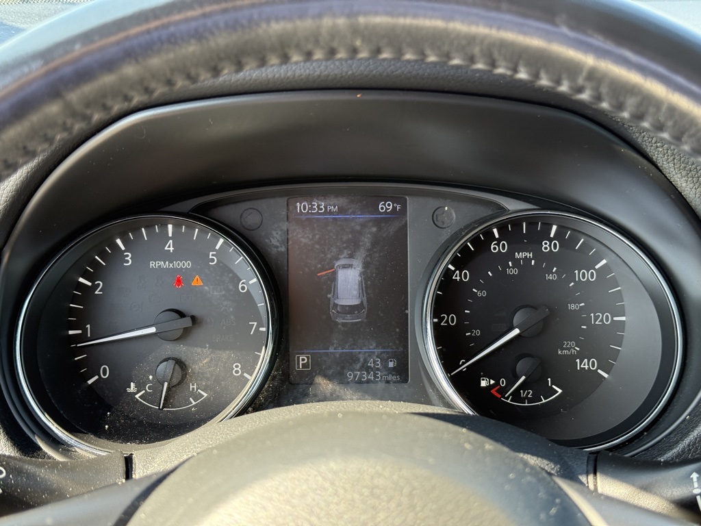 2018 Nissan Rogue SV photo 14