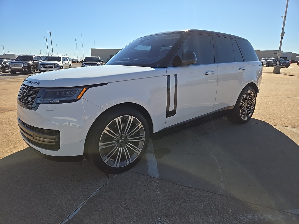 2023 Land Rover Range Rover Autobiography's photo
