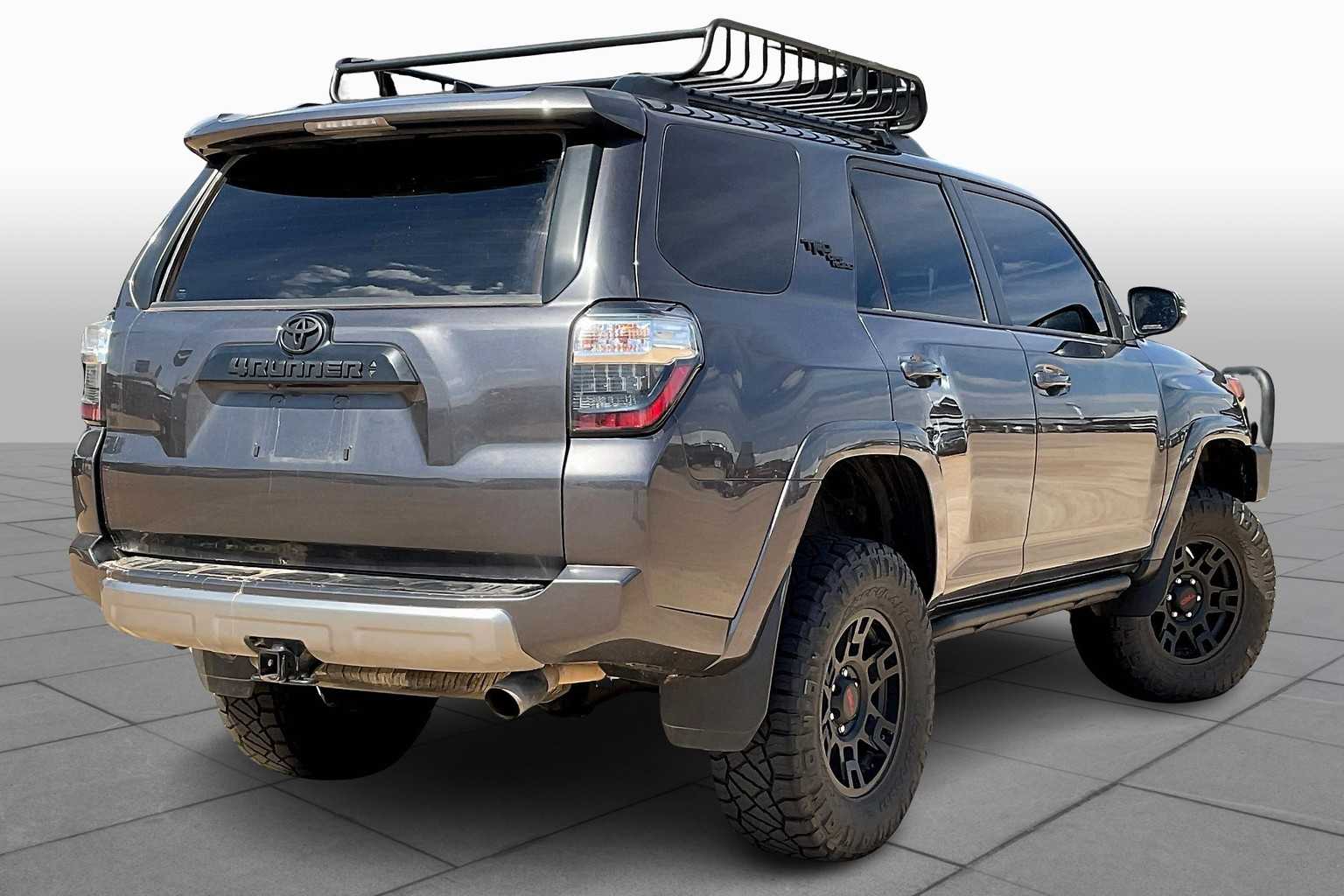 2023 Toyota 4Runner TRD Premium photo 11