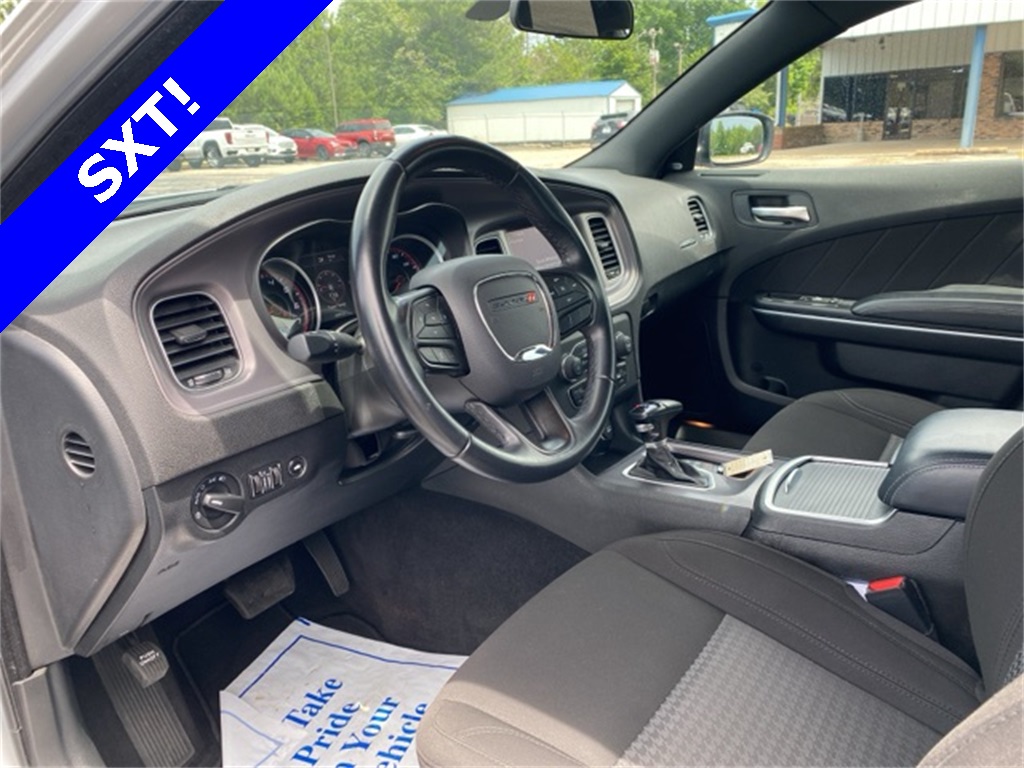 2023 Dodge Charger SXT photo 23