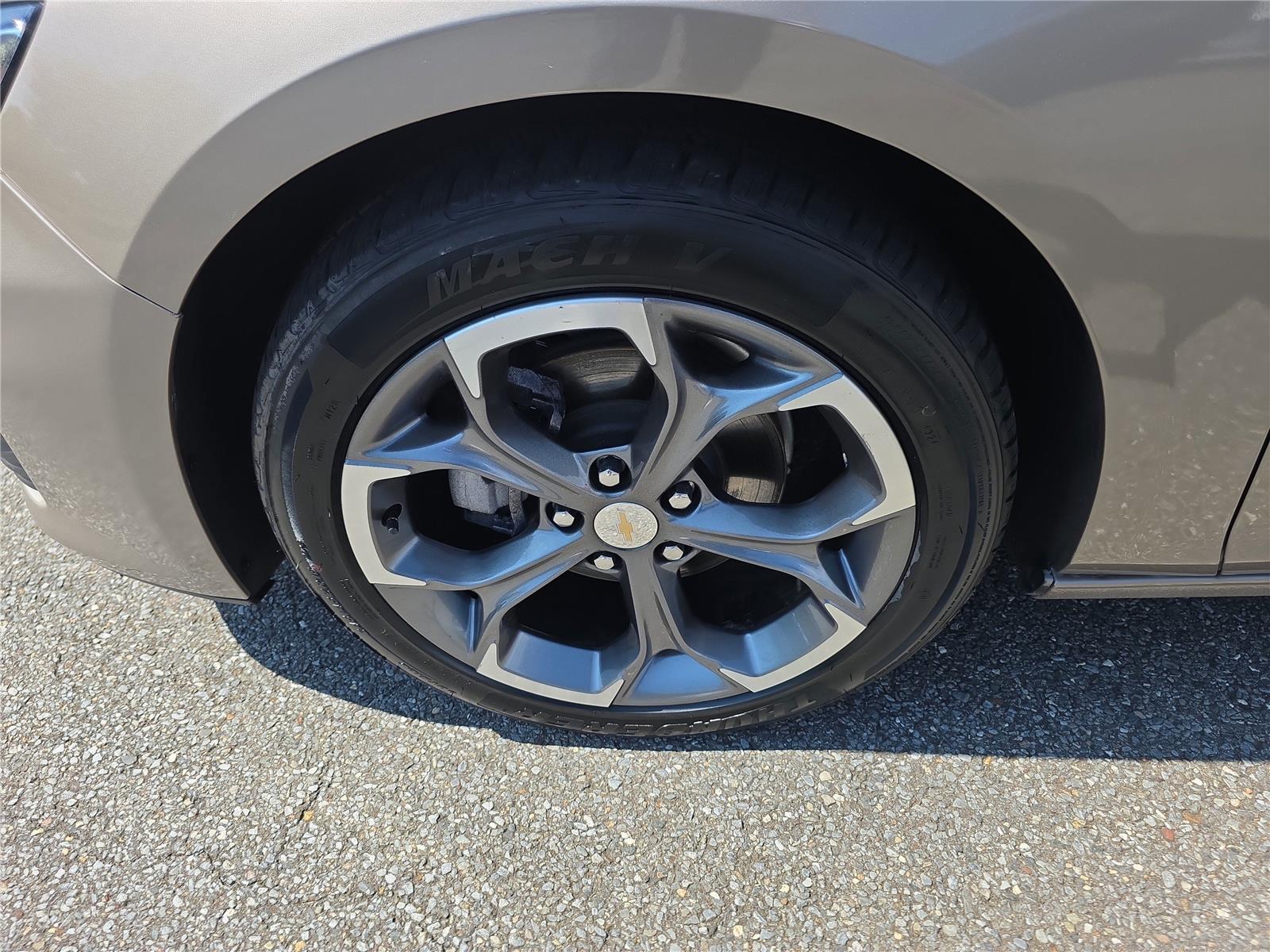 2024 Chevrolet Malibu 1LT photo 9