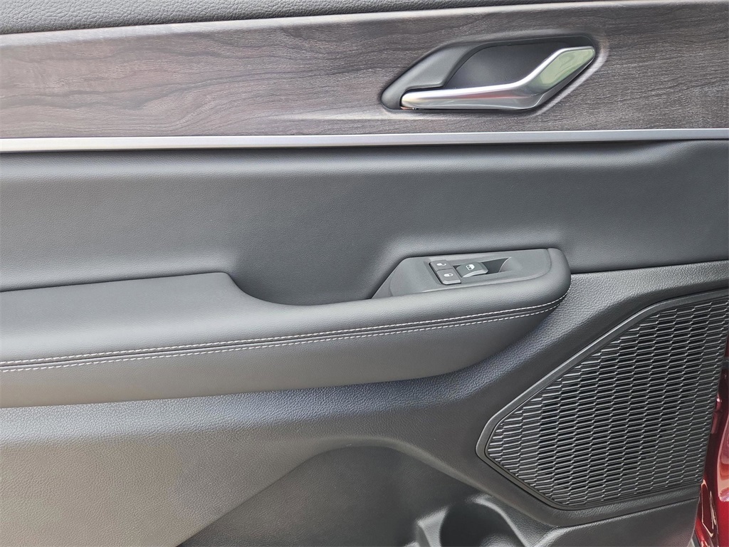 2025 Jeep Grand Cherokee Limited photo 35