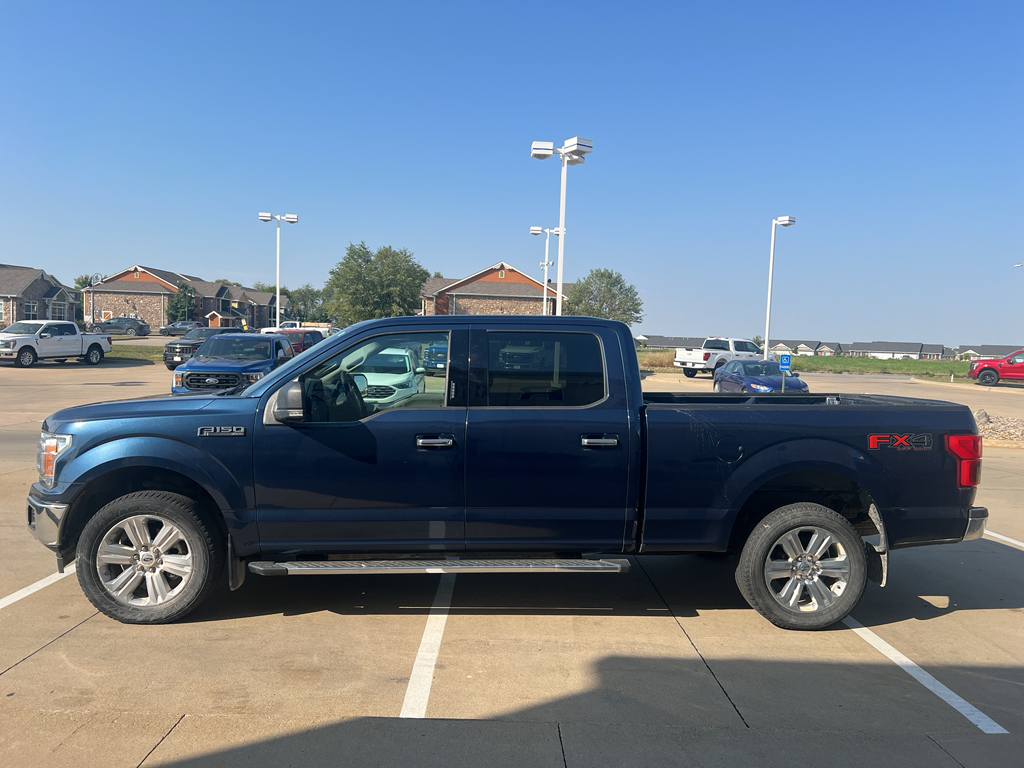 2019 Ford F-150 XLT photo 3