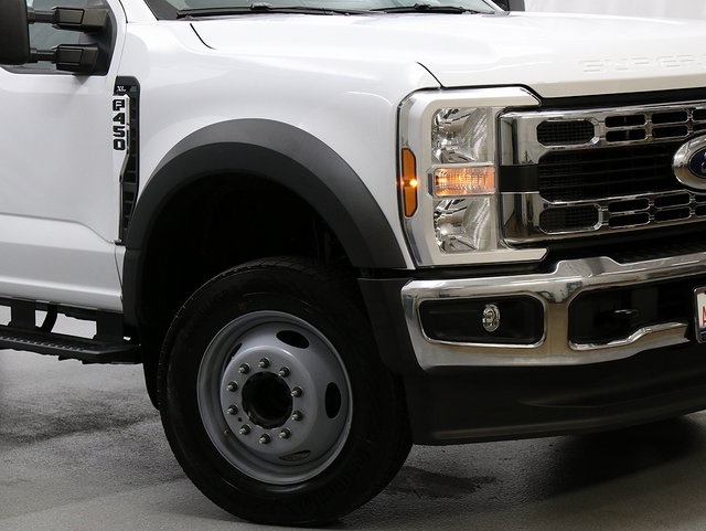 2026 Ford F-450 XL photo 3