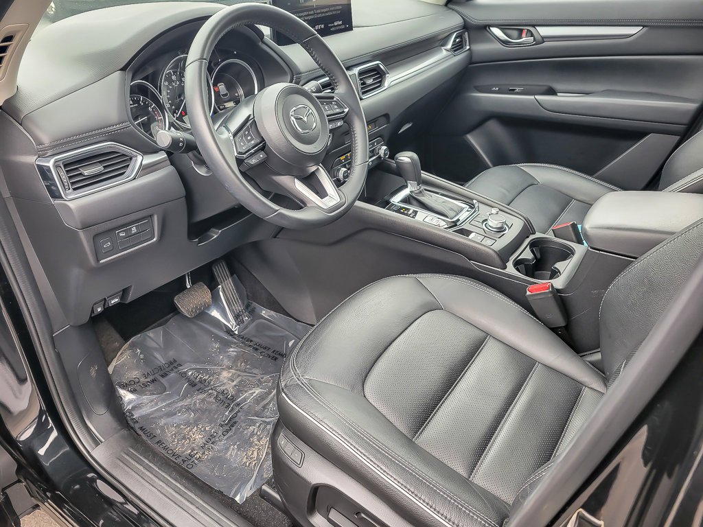 2025 MAZDA CX-5 - Image 9