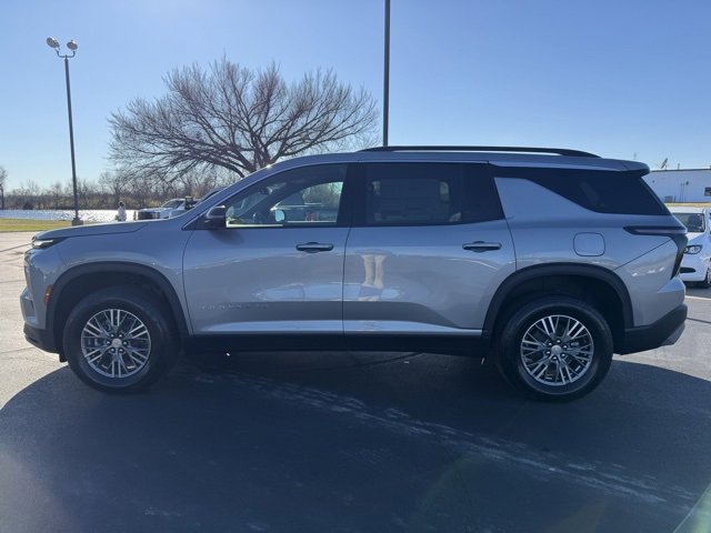 2026 Chevrolet Traverse photo 4