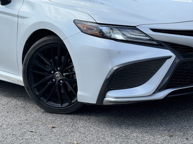 2021 Toyota Camry XSE V6 photo 2