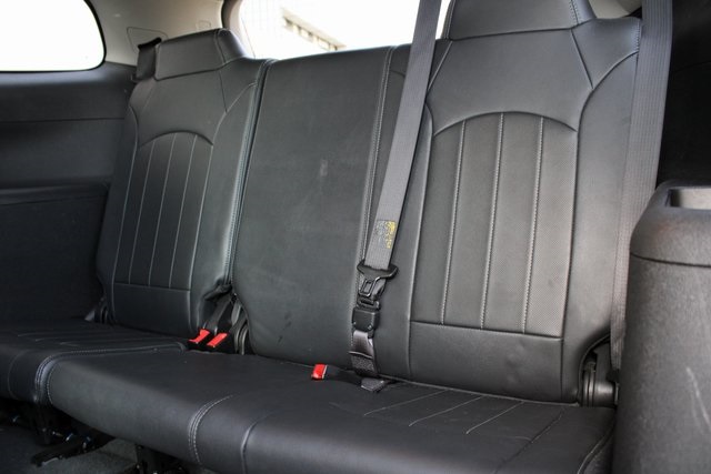2016 Buick Enclave Premium photo 14