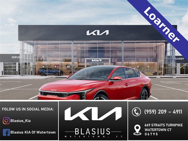 2025 Kia K4 GT-Line's photo