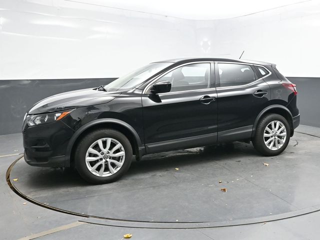 2020 Nissan Rogue Sport S photo 3