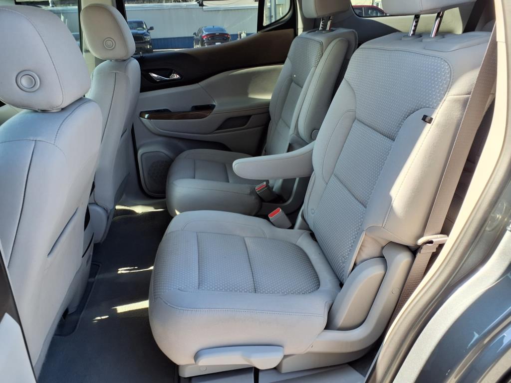 2021 Gmc Acadia SLE photo 7
