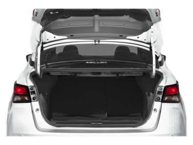 2025 Nissan Versa SV photo 6