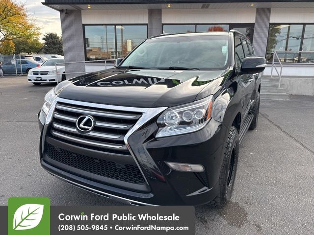 2018 Lexus GX Base's photo
