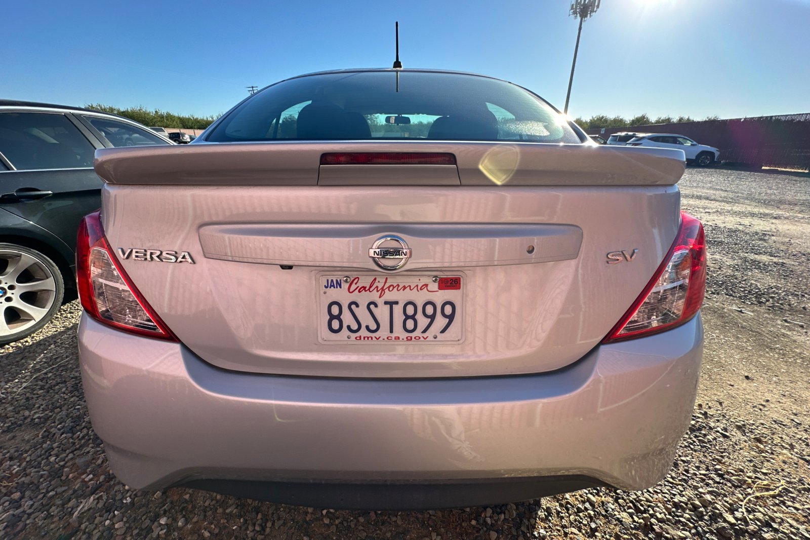 2019 Nissan Versa Sedan SV photo 3