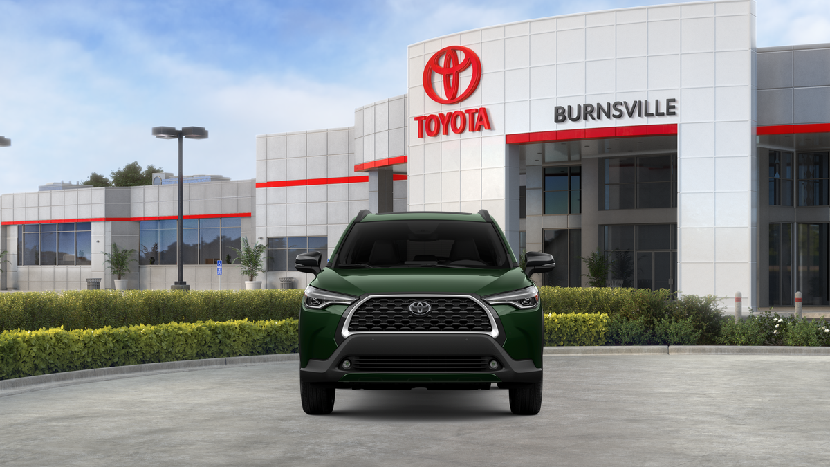 2025 Toyota Corolla Cross XLE photo 14