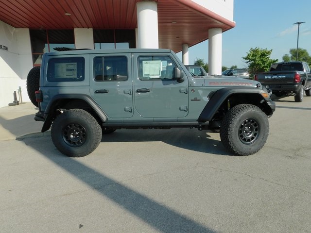 2025 Jeep Wrangler Rubicon photo 9