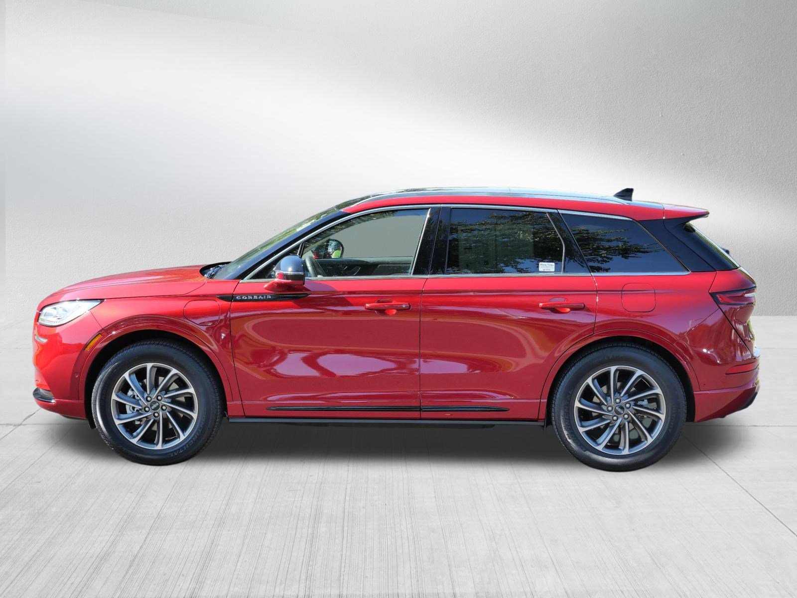 2022 Lincoln Corsair Grand Touring photo 4