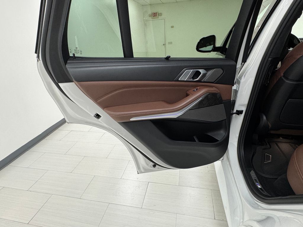 2020 Bmw X5 M50i photo 12