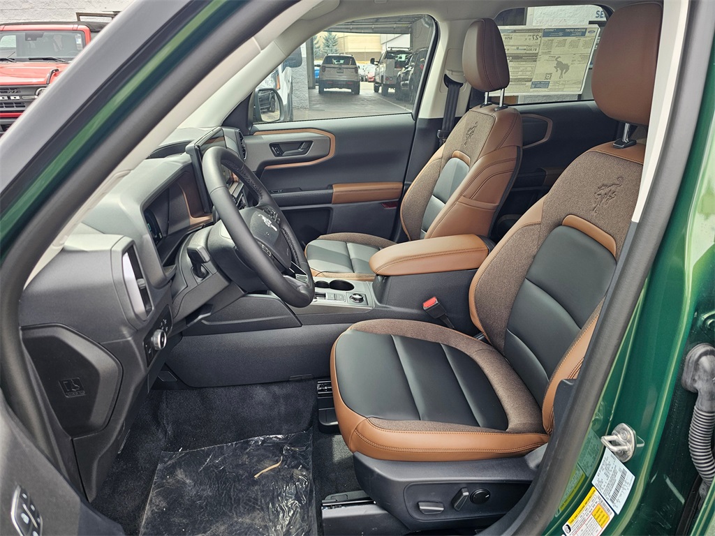 2025 Ford Bronco Sport Outer Banks photo 21