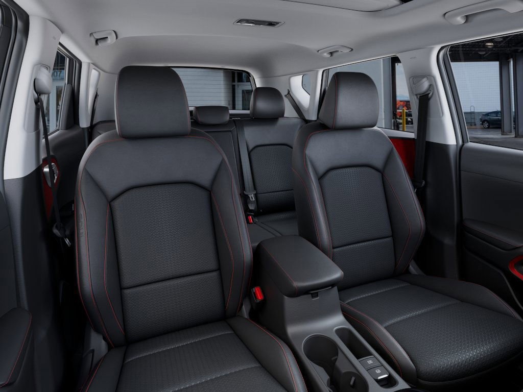 2025 Kia Soul GT-Line photo 7