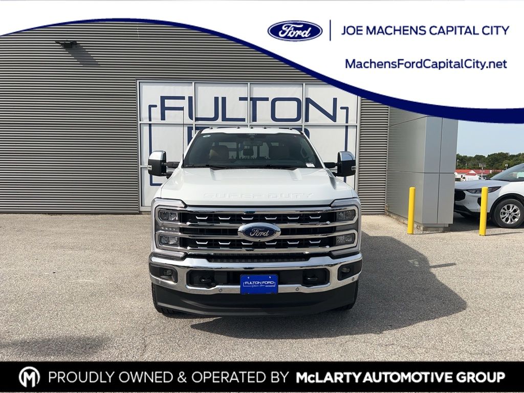 2026 Ford F-350 Lariat photo 2
