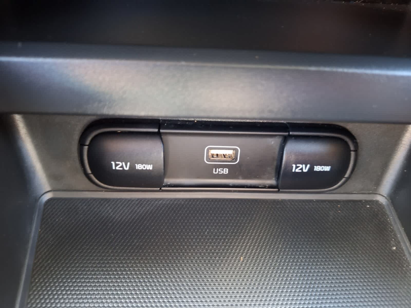 2024 Kia Soul LX photo 17