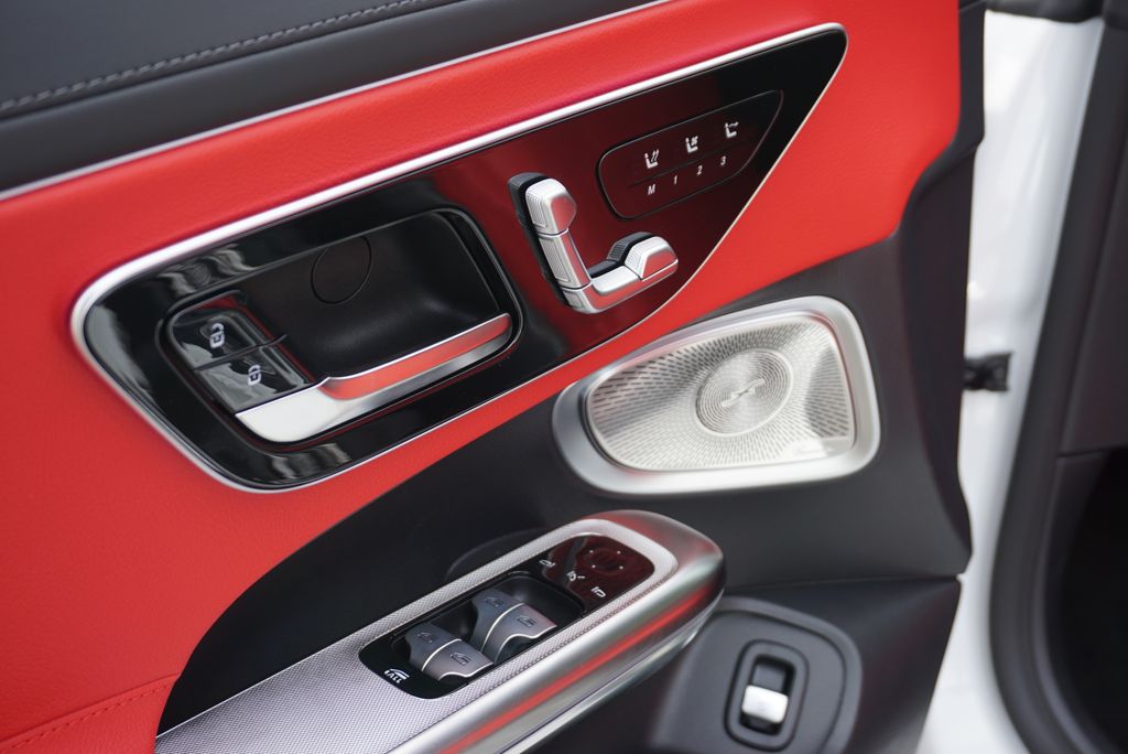 2026 Mercedes Benz CLE 300 4MATIC Cabriolet photo 25