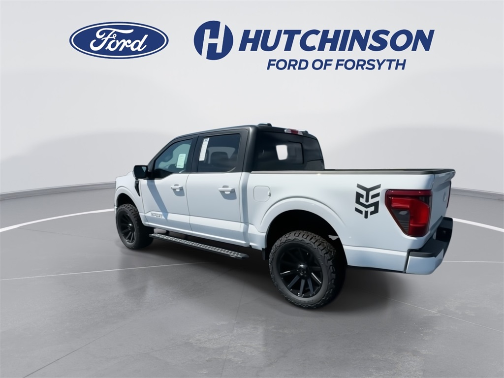2025 Ford F-150 XLT photo 3