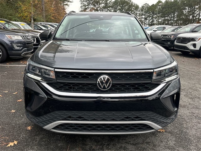 2022 Volkswagen Taos S photo 2