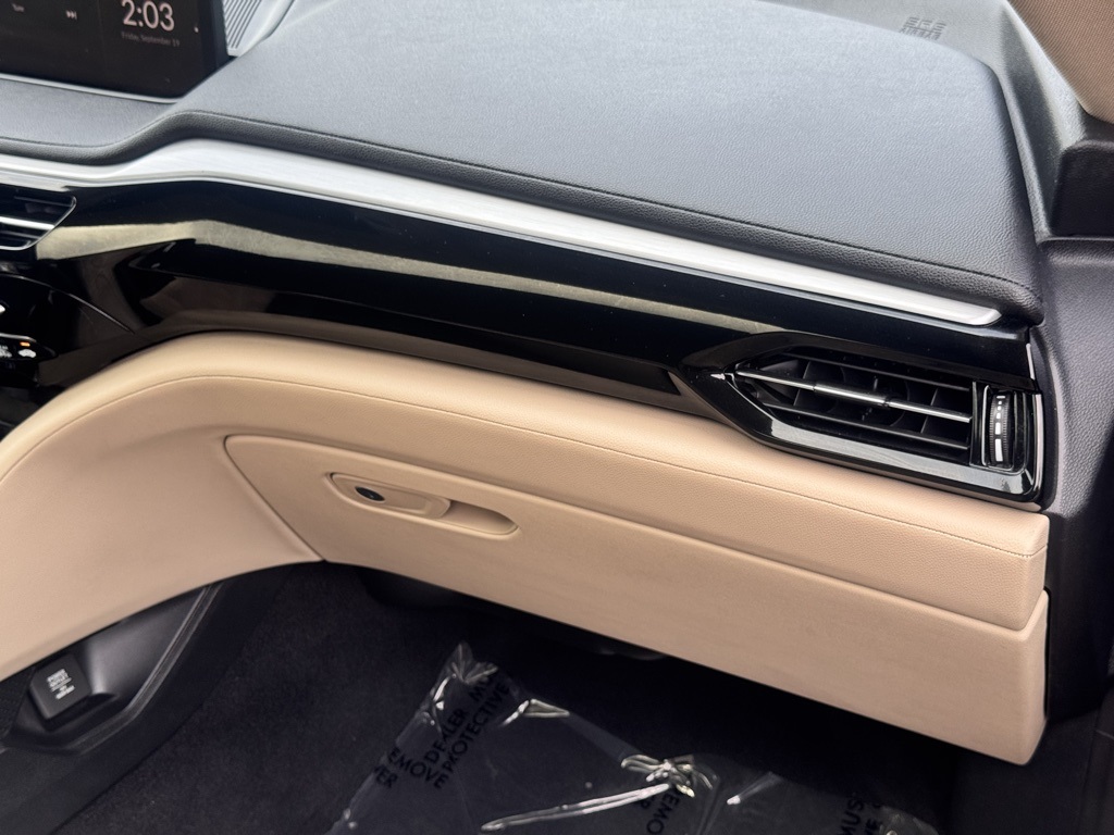 2023 Acura MDX SH-AWD photo 27
