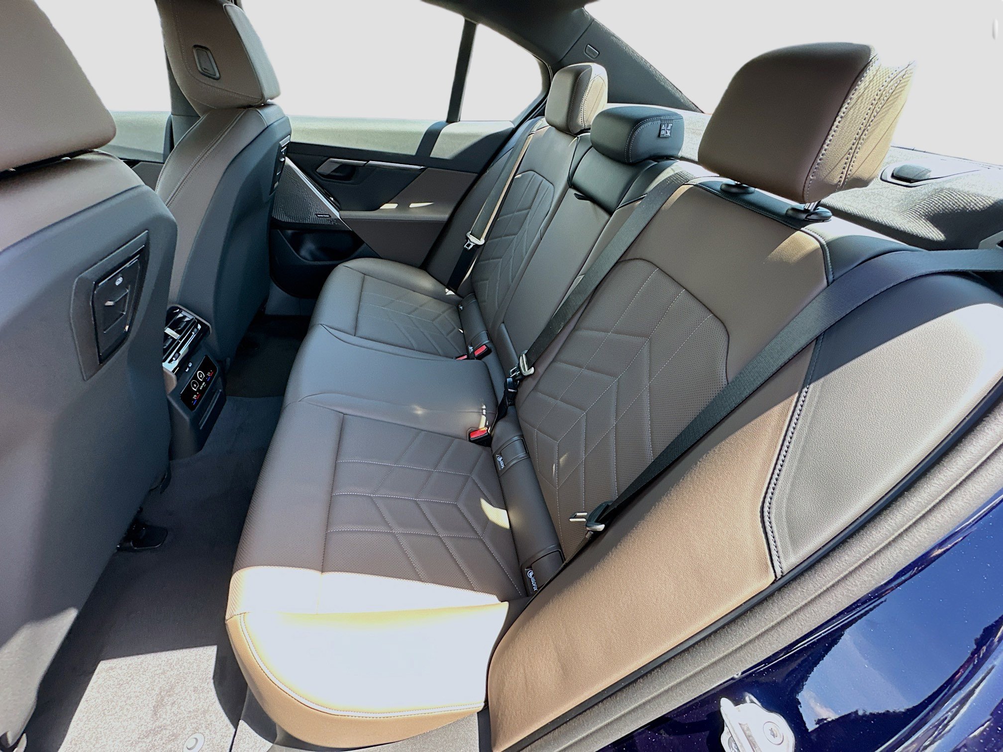 2026 Bmw 530i photo 21