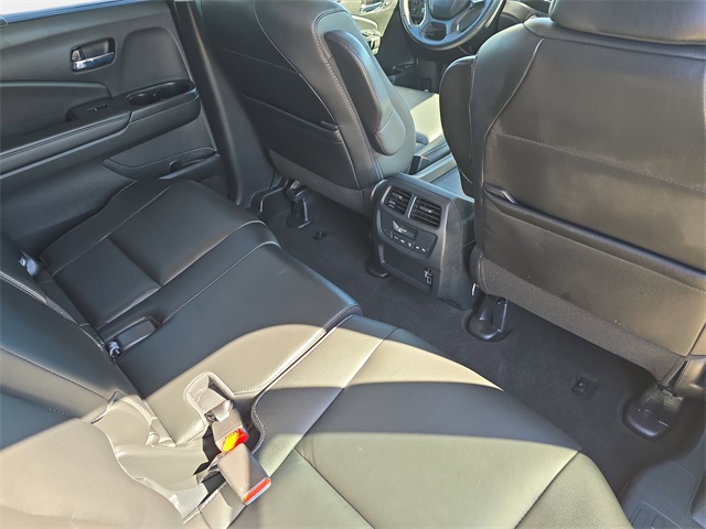 2022 Honda Pilot Special Edition photo 7