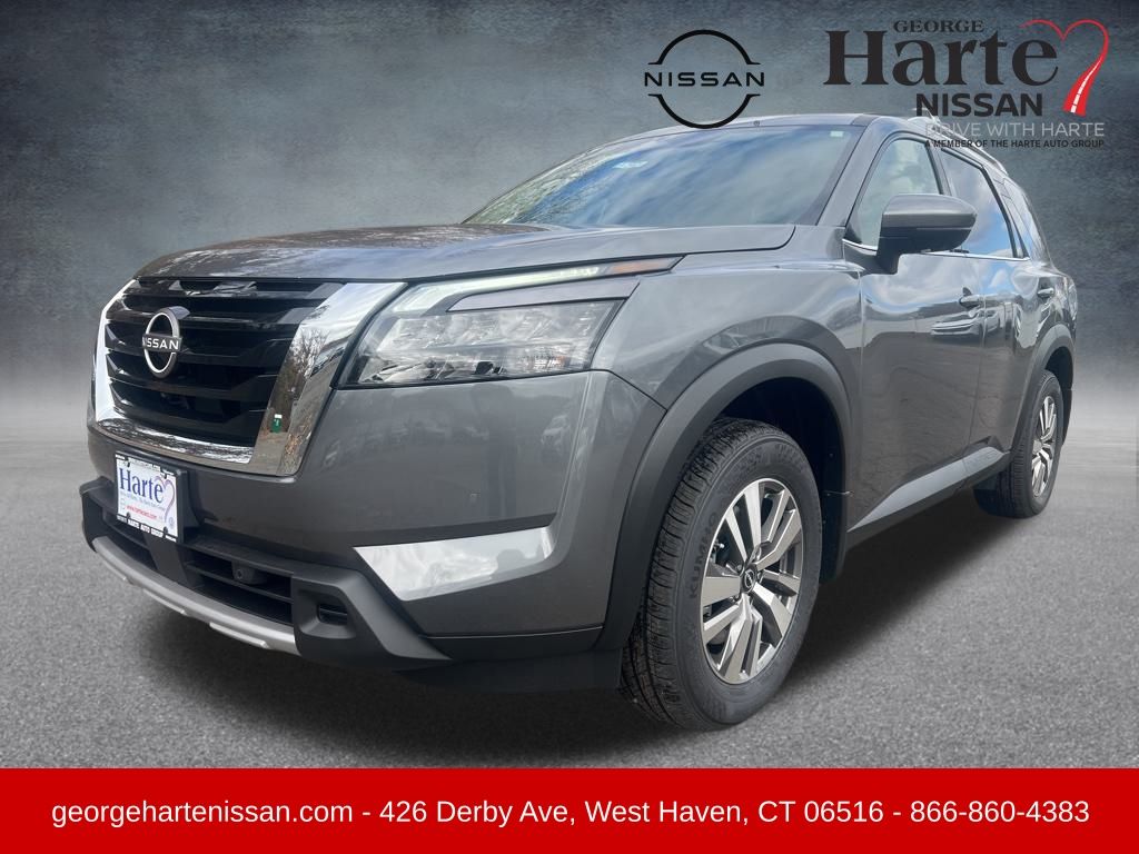 2025 Nissan Pathfinder SL's photo