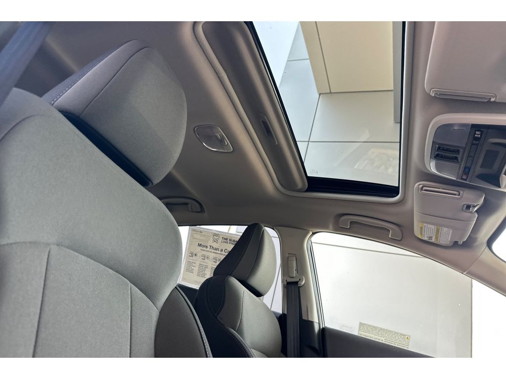 2025 Subaru Crosstrek Premium photo 16