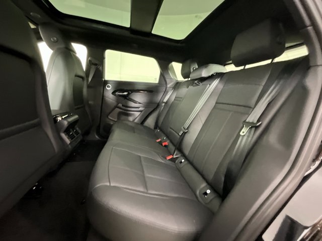 2026 Land Rover Range Rover Evoque Dynamic SE photo 7