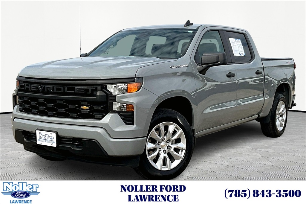 2024 Chevrolet Silverado 1500 Custom's photo