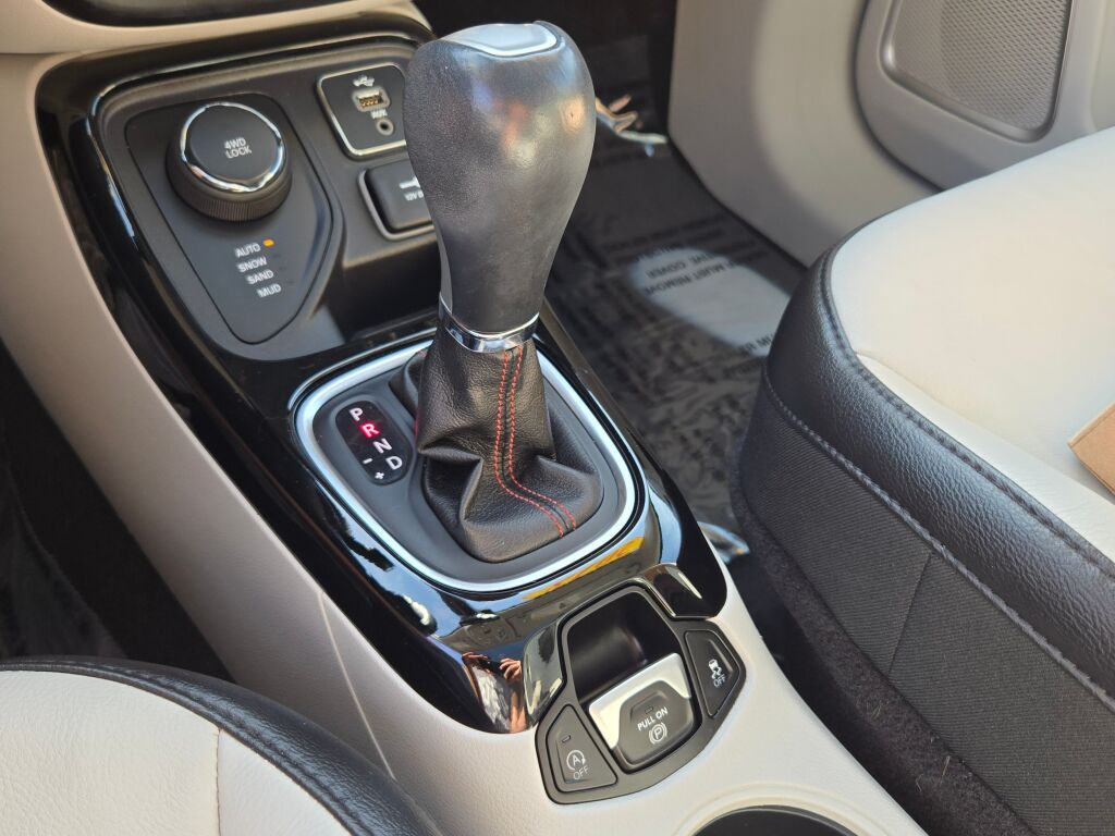 2018 Jeep Compass Limited photo 19