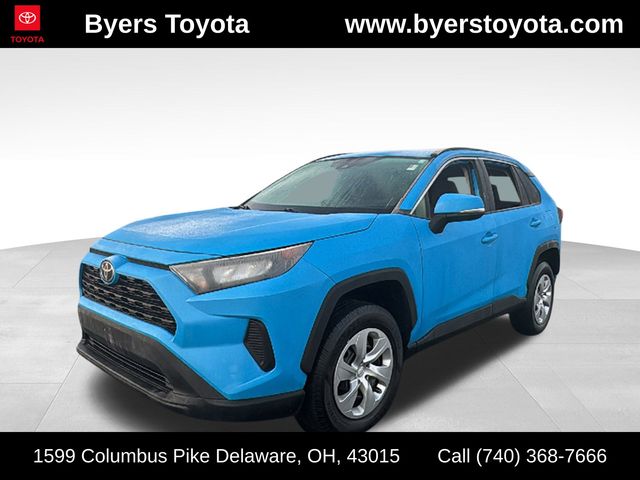 2019 Toyota RAV4 LE's photo