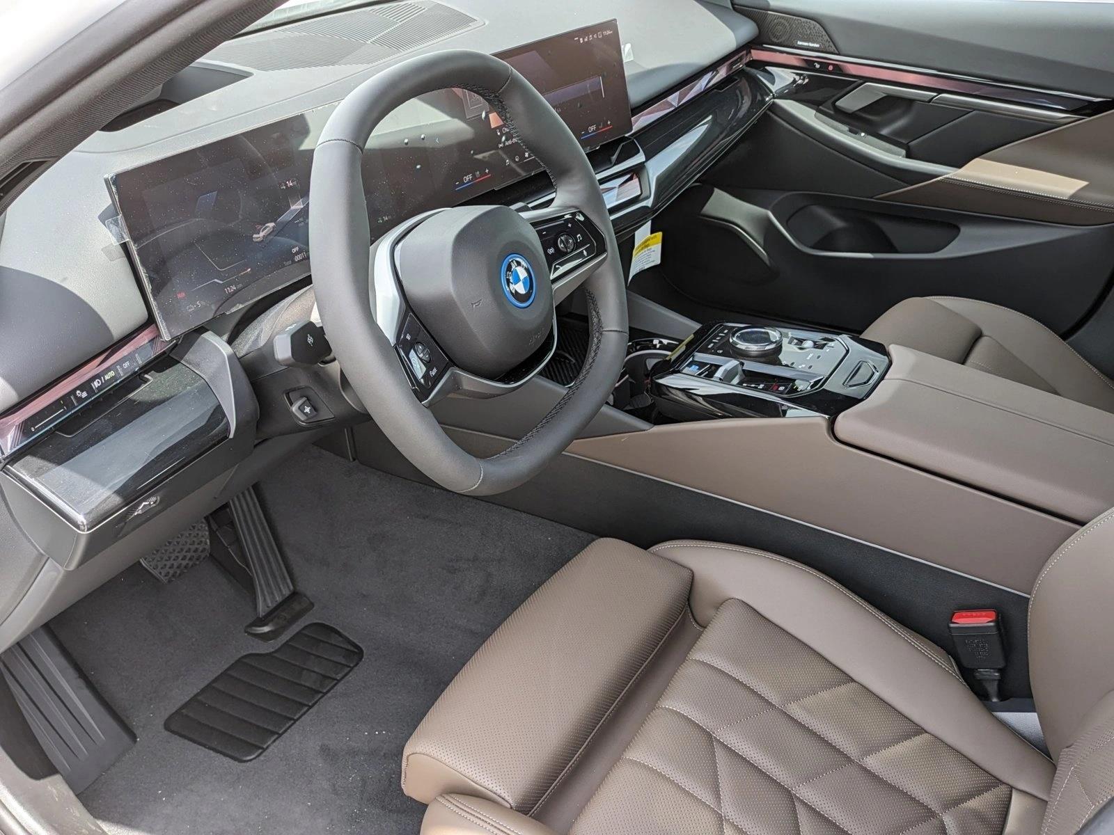 2025 Bmw i5 xDrive40 photo 2